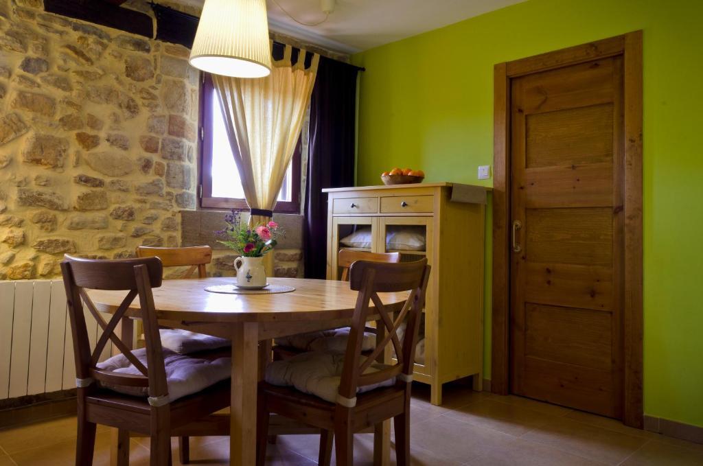 Apartamentos Playa Galizano Værelse billede